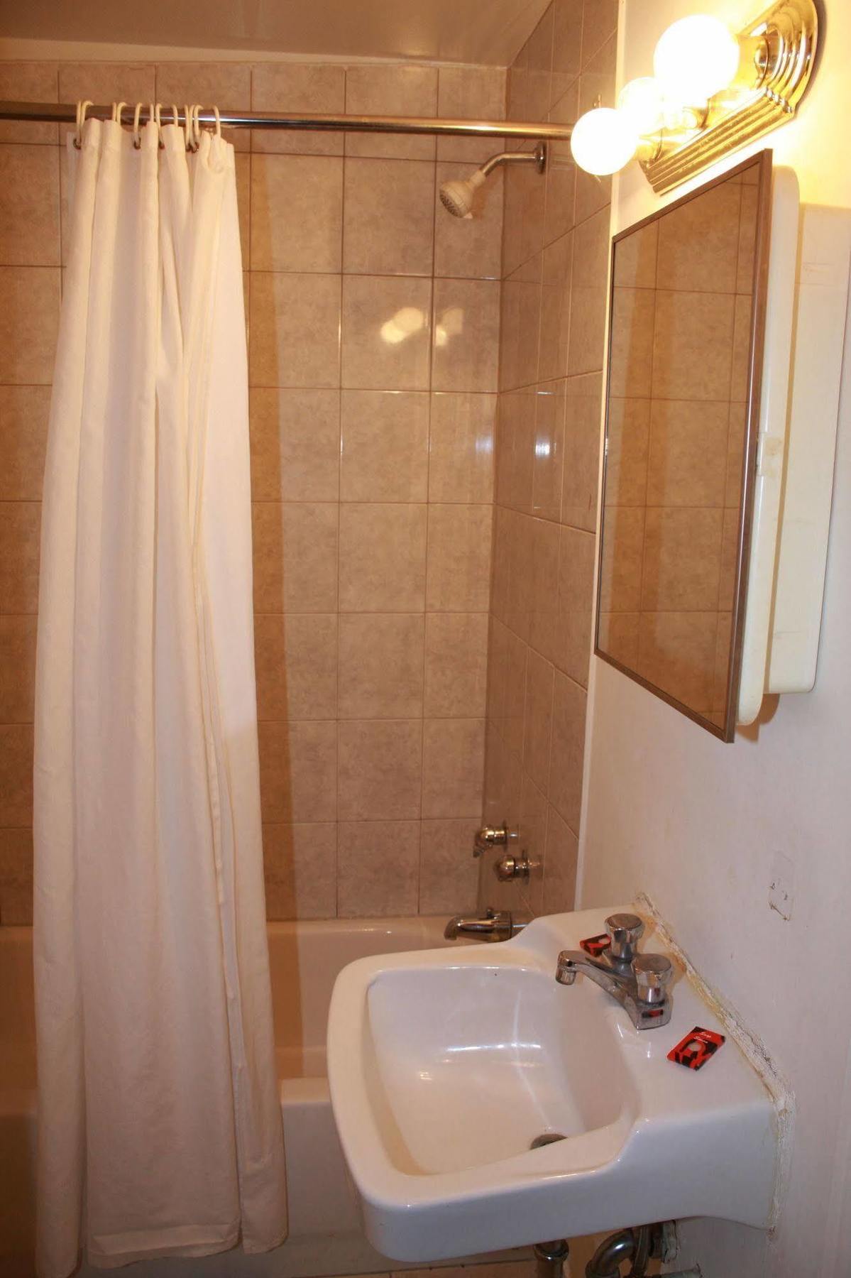 Grand Motel Saint-Hubert ลองกัยล์ ภายนอก รูปภาพ