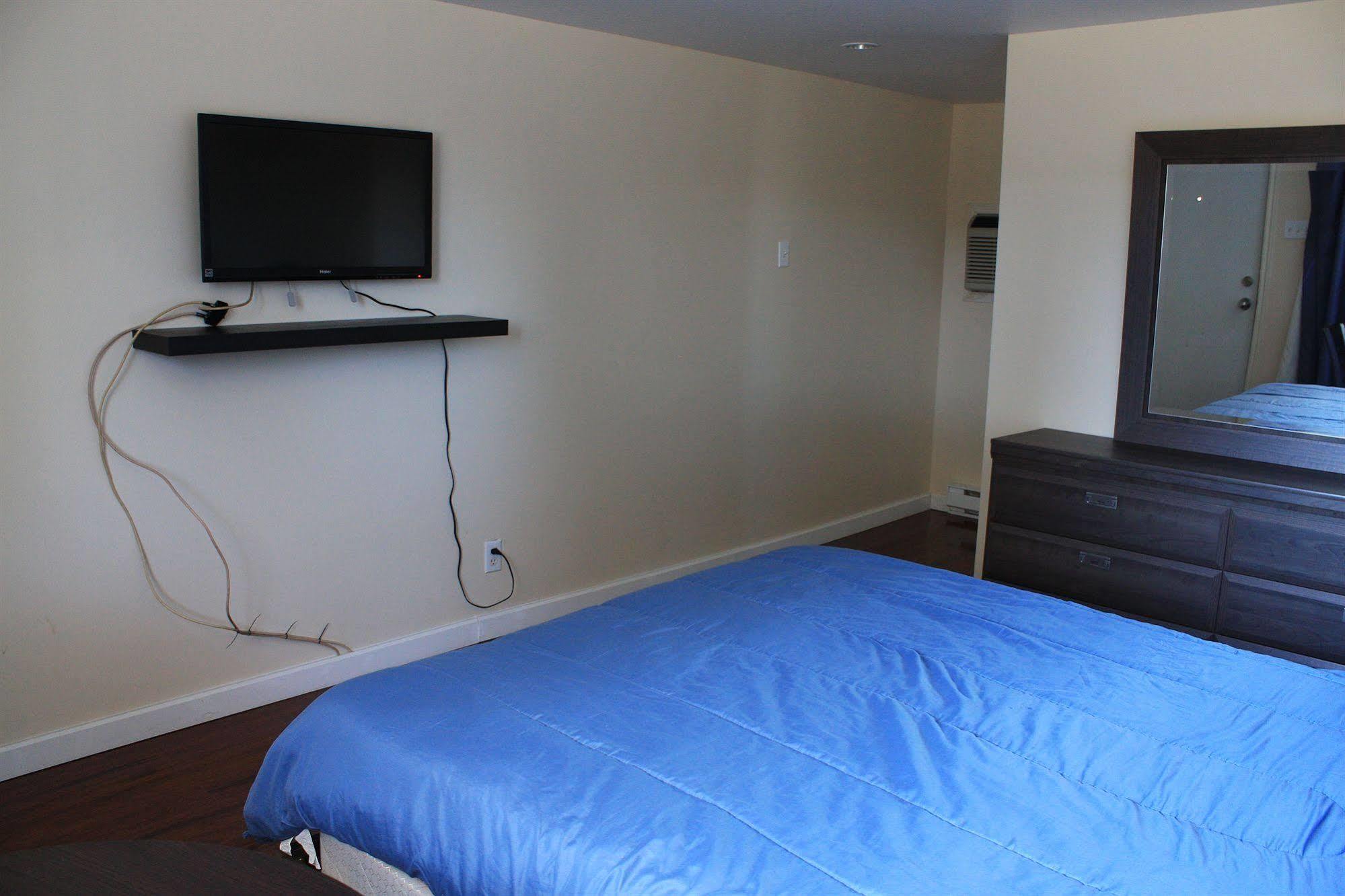 Grand Motel Saint-Hubert ลองกัยล์ ภายนอก รูปภาพ